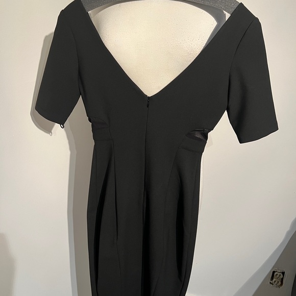 Elizabeth and James, Dalianna Dress, Size 2 - Picture 4 of 7